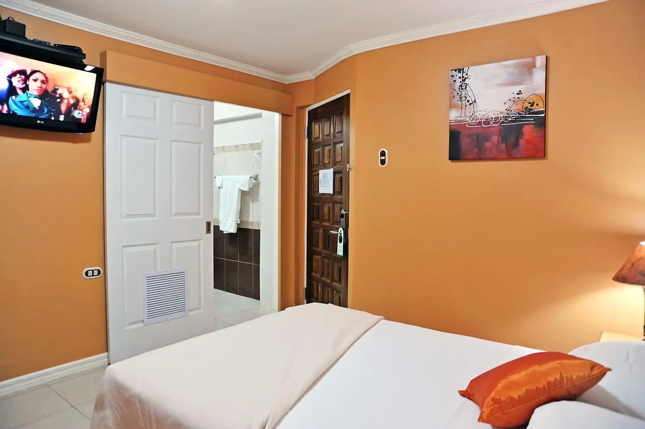 Culture Crossroads Inn Port of Spain