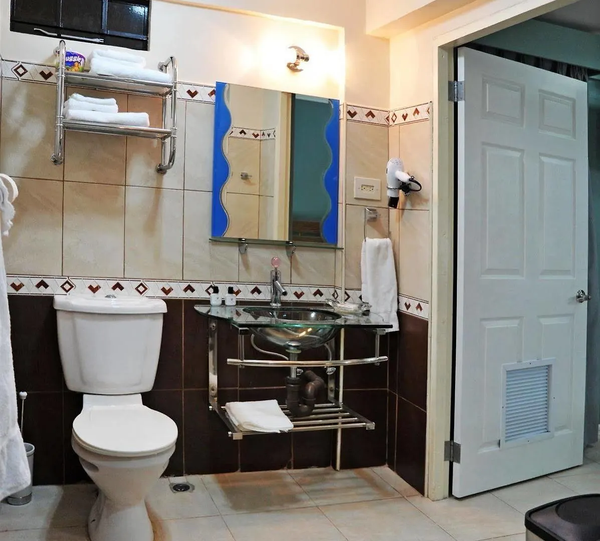 Culture Crossroads Inn Port of Spain Trinidad And Tobago